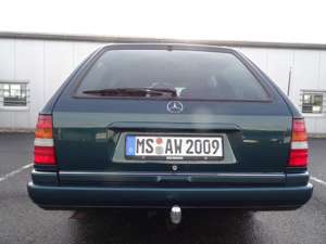 Mercedes-Benz E 280 T, Automatik, Servo, Klima, 4 x el. FH, AHK, ZV... Bild 2