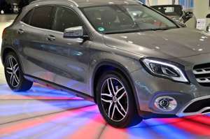 Mercedes-Benz GLA 200 Automatik*LEDER*NAVI*LED*SHZ*KAMERA*ALU* Bild 3