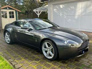 Aston Martin Vantage V8 Bild 5