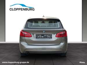 BMW 218 d Active Tourer Luxury Line HiFi Pano.Dach Bild 4