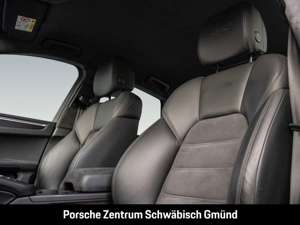 Porsche Macan GTS Standheizung PTV+ Fahrermemory-Paket Bild 5