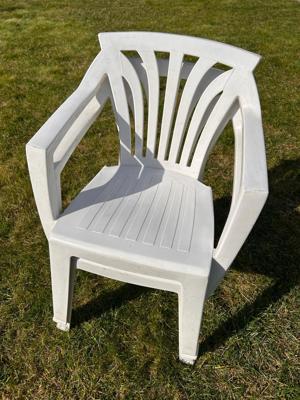 2 Gartenstühle für Kinder weiß - superpraktisch! Bild 2