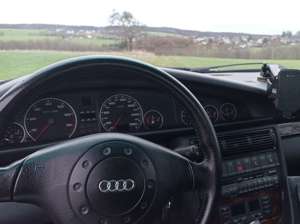 Audi A6 2.8 quattro Bild 5