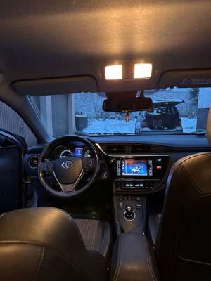 Toyota Auris 1.8 VVT-i Hybrid Automatik Touring Sports Comfort Bild 5