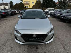 Hyundai i30 Select KAMERA|NAVI|TEMPOMAT|SITHZ|KLMA Bild 2