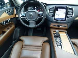 Volvo XC90 Hybrid/Diesel B5 AWD Momentum Pro,Geartronic,7-Sit Bild 4