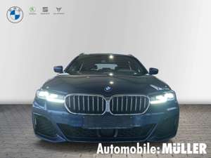 BMW 520 d xDrive Touring M Sport AHK driveass+ Park-Assist Bild 2