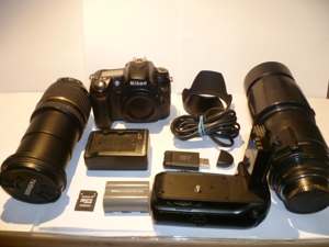 Digitalkamera Nikon D80 mit sehr viel Zubehör und Neu Teile.Nr.111