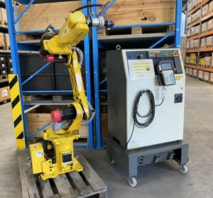 FANUC Roboter M-6i mit R-J3 Steuerung Bj 2001