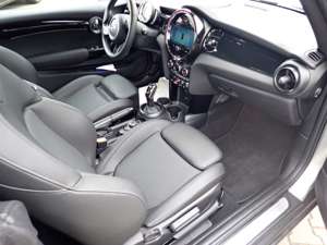 MINI Cooper Cabrio Classic Trim*Navi*LED*Keyless*DAB* Bild 10