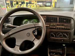 Volkswagen Golf Golf 3 Top Zustand Oldtimer Rentnerfahrzeug Bild 5