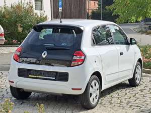 Renault Twingo Life mit nur 9.500Km Bild 3