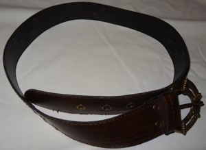 G Gürtel f. Damen Textilleder 87x3,8 cm braun mit Metallschnalle wenig getragen sehr gut erhalten