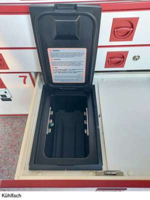 Volkswagen T5 Transporter Kasten Kombi 4Motion Notarzt ATM Bild 4