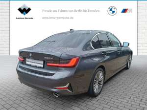 BMW 320 d xDrive Limousine Luxury Line Head-Up DAB Bild 5