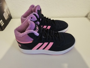 Adidas Schuhe Bild 2