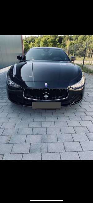 Maserati Ghibli Automatik 350 PS RWD Bild 3