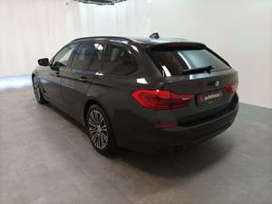 BMW 520 i Sport Line Navi|ParkPilot|Sitzhzg|LED Bild 4