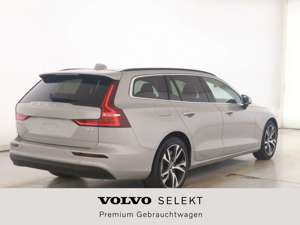 Volvo V60 B4 Core*LEDER*ACC*KAMERA*SH2*LH*SELEKT Bild 2