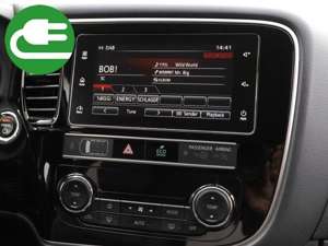Mitsubishi Outlander Plug-In  Hybrid Bluetooth Klima Bild 5