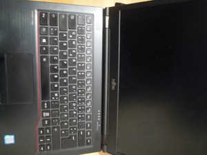 Notebook Fujitsu Lifebook U 748, 14 Zoll