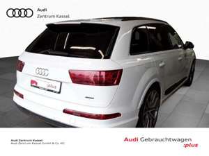 Audi Q7 3.0 TDI qu. S line LED 7 S. HuD Pano AHK BOSE Bild 3