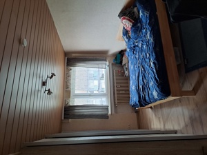 In Biebesheim: Gepflegte Wohnung mit drei Zimmern und 2 Balkone Bild 2