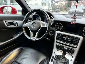 Mercedes-Benz SLK 250 SLK 250 CDI (BlueEFFICIENCY) 7G-TRONIC Bild 2