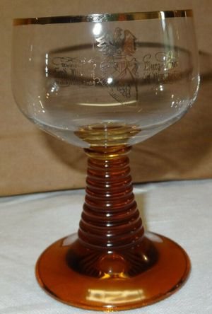 HP Weinglas Trinkglas Römer 0,1l Weingut Ferd. Piroth Burg Layen Goldrand einwandfrei erhalten Bild 2