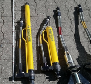 WEBER Rescue Benzin Rettungssatz Kit Schere Spreizer 2 Zylinder Hydr. Pumpe THW Bild 2