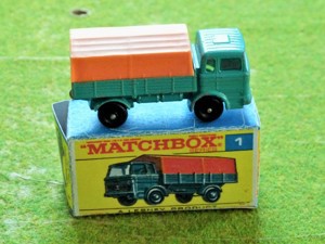 0023 Matchbox series 1 Mercedes Truck Lesney Karton kein Original Bild 3