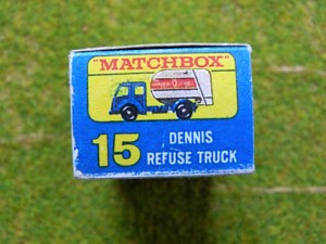 0024 Matchbox series 15 Dennis Tippax Refuse Collector Karton nicht Original Bild 2