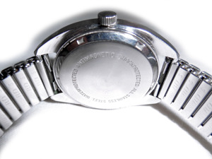 Große Armbanduhr von Bifora Bild 4
