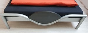 Bett 140x200 (graues Metall, mit schwarzem Holz) mit Lattenrost und Matratze Bild 4