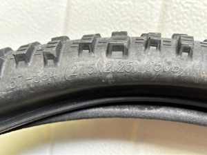 MTB Reifen Nobby Nic in 27,5 x 2,25 gebraucht Bild 4