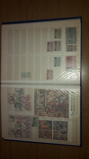 Einsteckalbum mit Briefmarken aus Belgien Bild 2