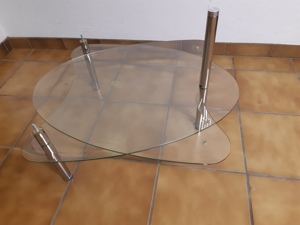 Glastisch mit zwei Ebenen Bild 7