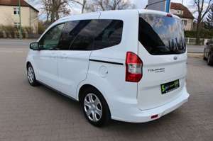 Ford Tourneo Courier 1.0 EcoBoost Trend Navi PDC Bild 4