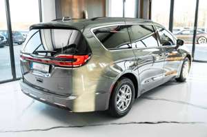 Chrysler Pacifica 3,6  TOURING L PLUS 8 SITZVOLL Bild 4