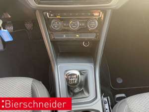 Volkswagen Touran 1.5 TSI Comfortline ACC 7-SITZE NAVI PDC DAB Bild 5