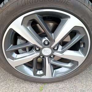 Hyundai KONA 1.6 TGDI Premium DCT 4WD Bild 5