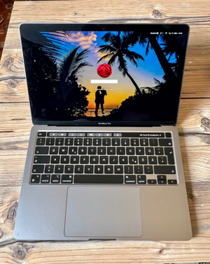 MacBook Pro 2022 (M2)   512GB   Garantie   OVP   Extras Bild 1