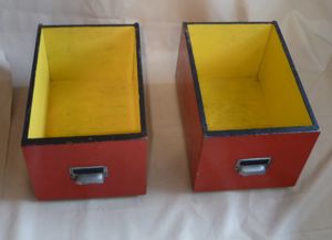 fahrbare Holzkiste, Box Kiste Holzbox rollbar stabil alt Vintage Bild 2