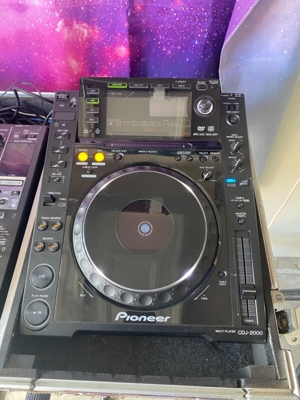 Pioneer DJ CDJ-2000 und Pioneer DJM900SRT Mixer in Custom Box Bild 3