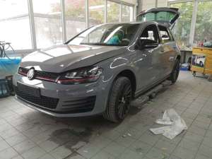 Volkswagen Golf GTI BlueMotion Technology DSG Bild 6