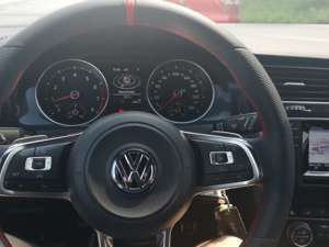 Volkswagen Golf GTI BlueMotion Technology DSG Bild 3