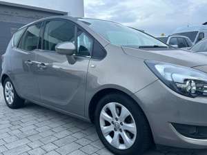 Opel Meriva Automatik*SHZ*1.Hand*Navi*Bluetooth*PDC*HU/AU Neu Bild 5