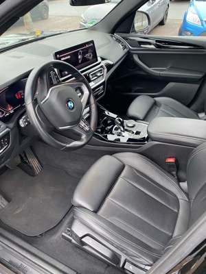 BMW X3 xDrive20d Aut. Advantage Bild 3