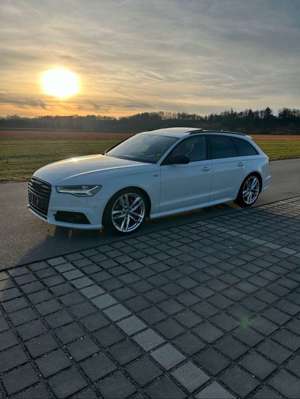 Audi A6 Competiton•HUD•Luft•Pano•S-Sitze•V8 Soun Bild 2