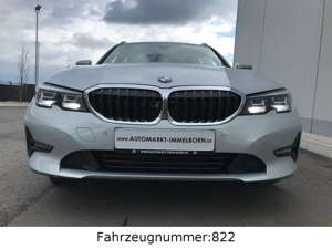BMW 320 d xDrive LED*Navi*DAB*LiveCP*Sportl*UV54T€ Bild 5